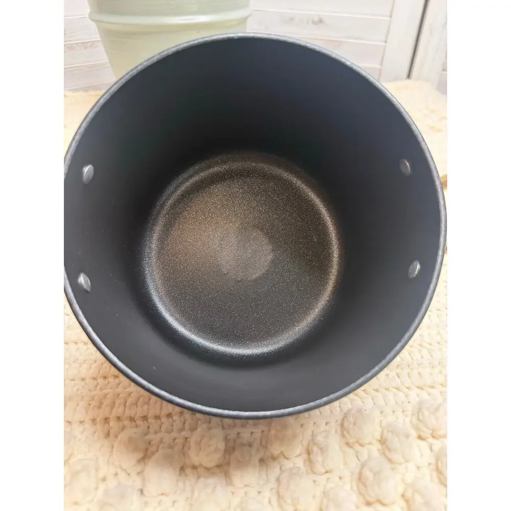 SALUTELLA COOKWARE MADE IN ITALY Mini Stock Pot with Lid Black Gold Handles